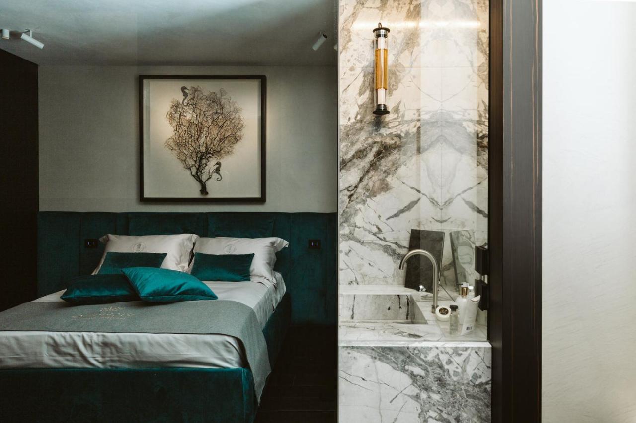 The Harbour - Luxury Living Bed & Breakfast Trani Eksteriør bilde