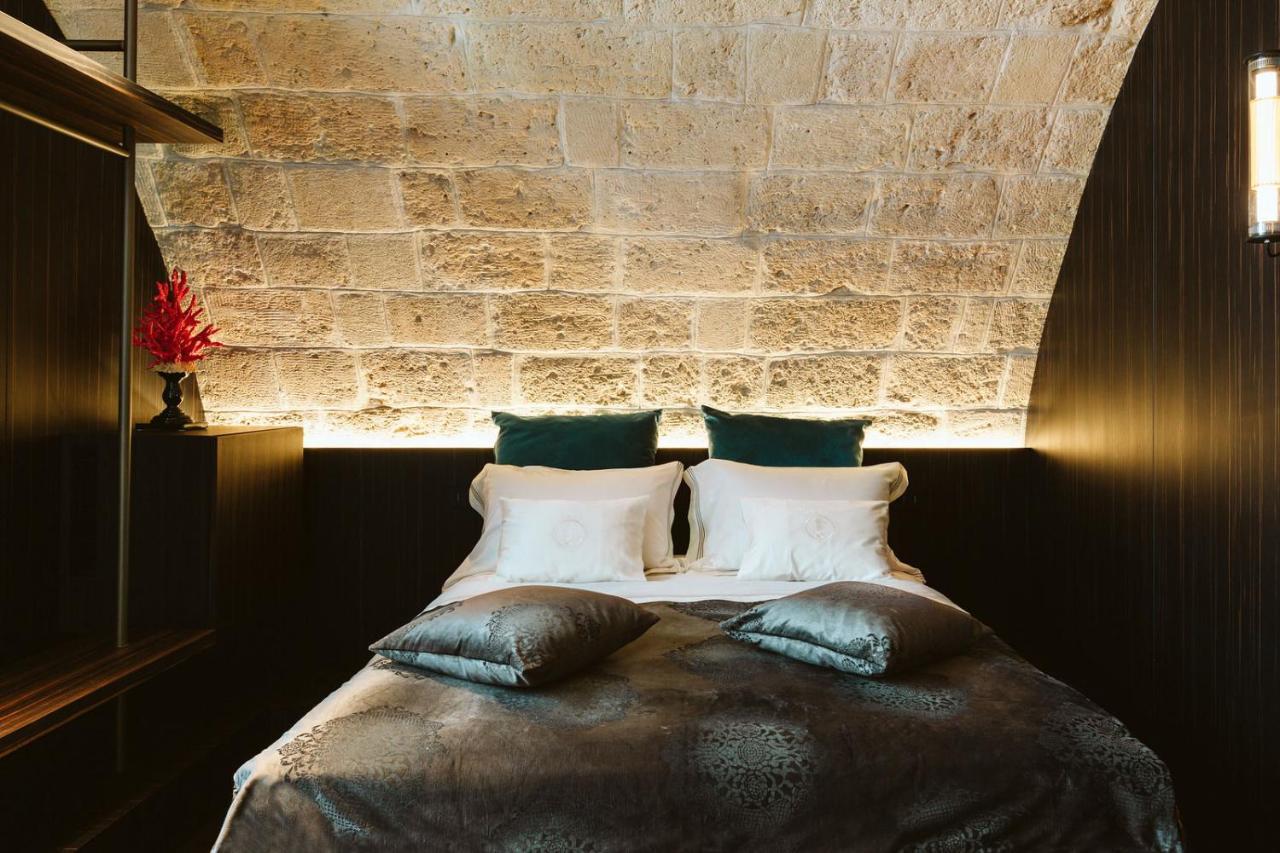 The Harbour - Luxury Living Bed & Breakfast Trani Eksteriør bilde