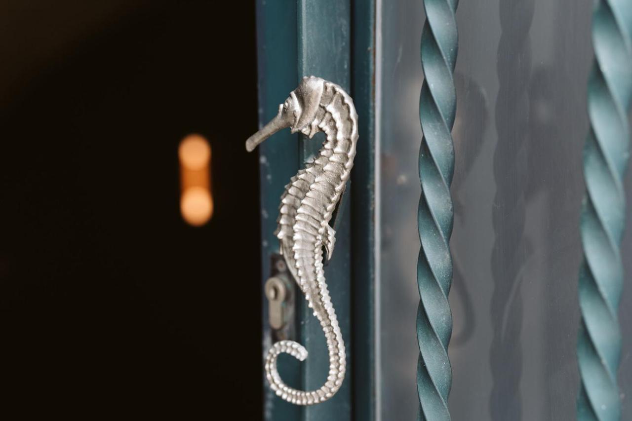 The Harbour - Luxury Living Bed & Breakfast Trani Eksteriør bilde