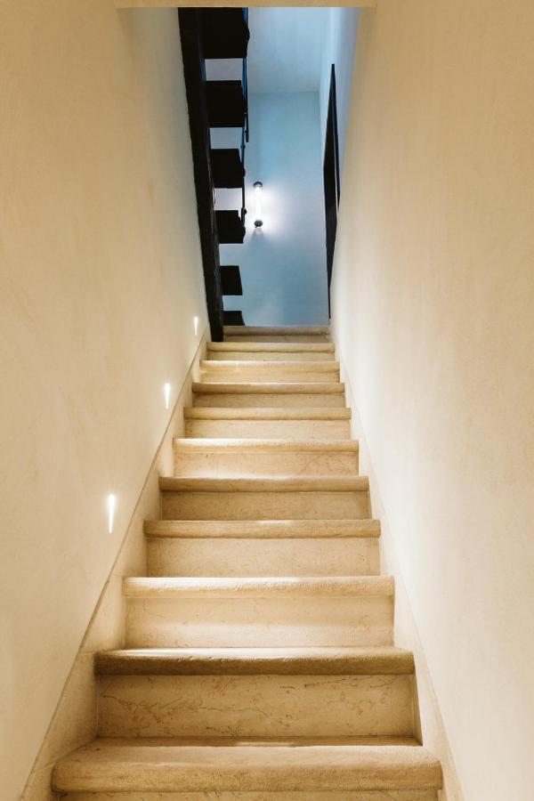 The Harbour - Luxury Living Bed & Breakfast Trani Eksteriør bilde